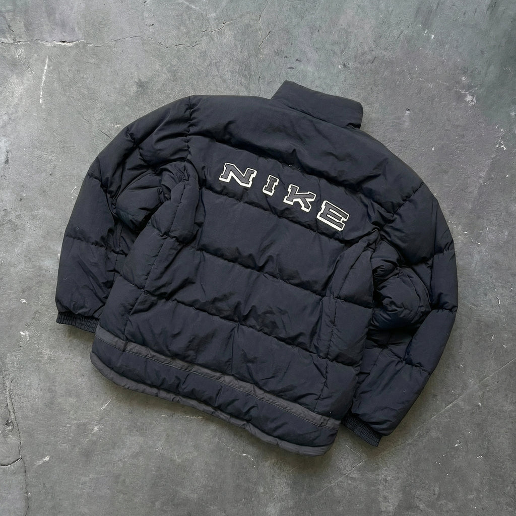 Nike Spellout Puffer Jacket black